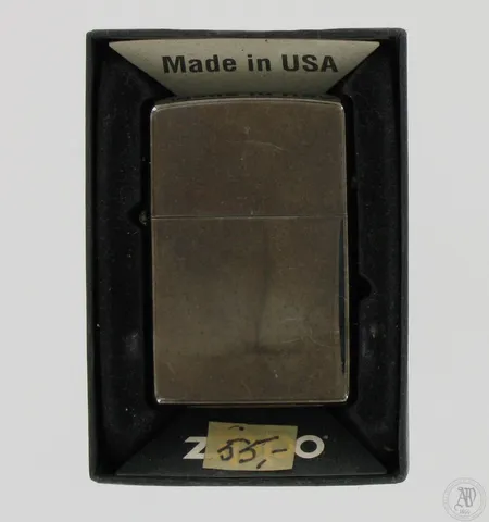 Sytytin Zippo, käyttämätön