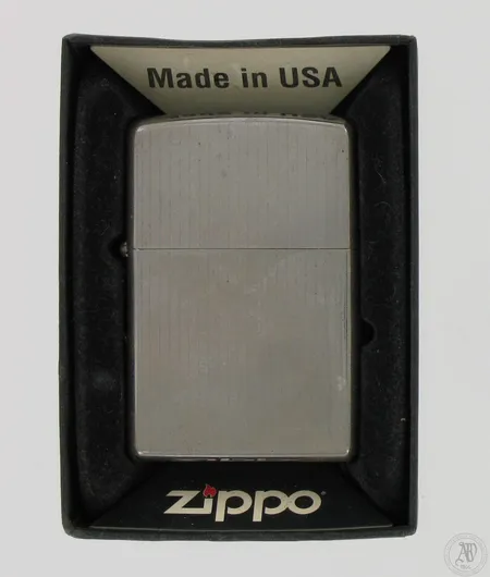 Sytytin Zippo, käyttämätön