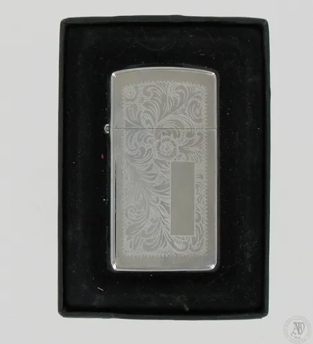 Sytytin Zippo, käyttämätön