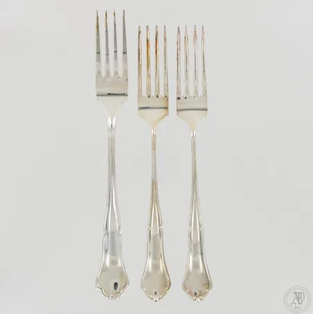 Kolme haarukkaa, Chippendale, 170-180mm, 830, paino 105,8g
