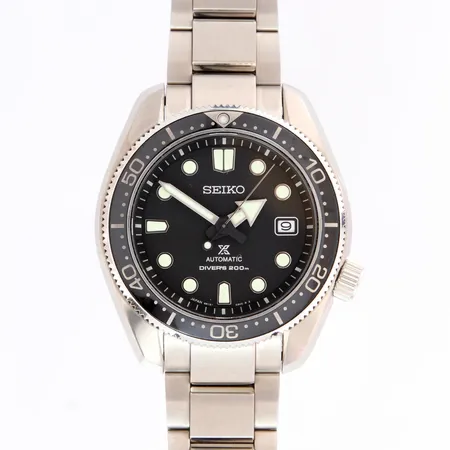 Teräsrannekello, Seiko Prospex Diver, ref. SPB051J1, automaatti, taulun Ø 43mm, hihnan pituus 185mm, laatikko ja jatkopalat.