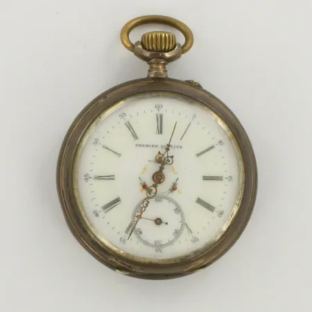 Viallinen hopeinen taskukello, rungon Ø51,5mm, 800br hopeaa, paino 91,0g 