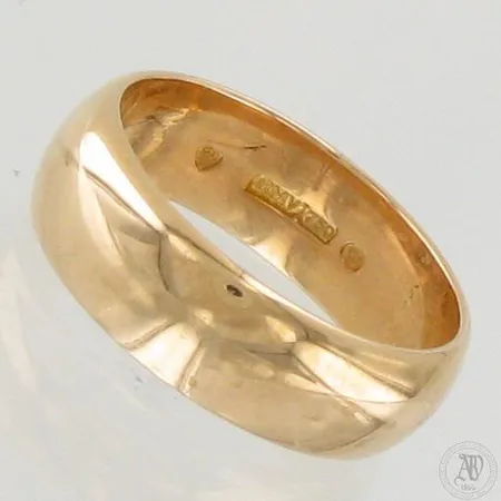 Sileä sormus, koko 17, 750, paino 6,3g