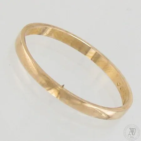 Sileä sormus, koko 20½, 750, paino 2,1g