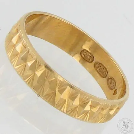 Kuvioitu sormus, koko 16, 750, paino 2,2g