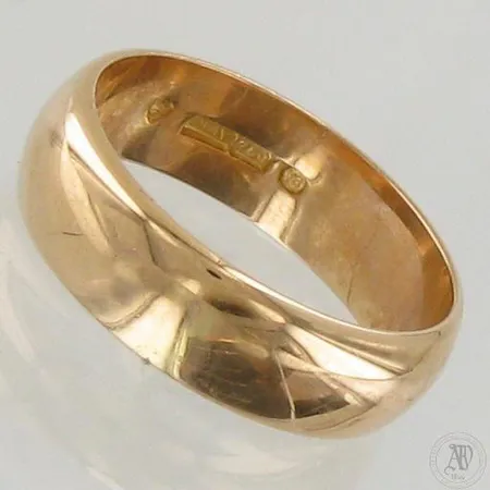 Sileä sormus, koko 18, 750, paino 6,3g