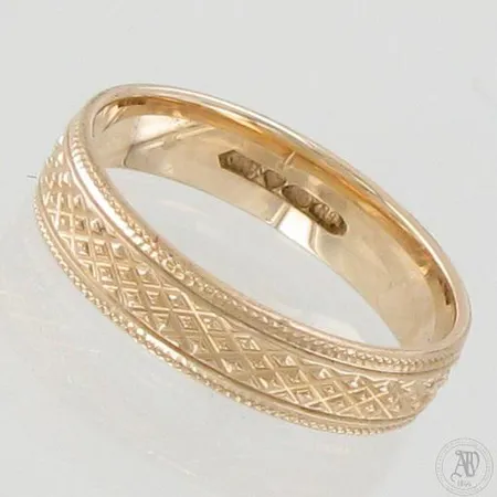 Kuvioitu sormus, koko 15½, 585, paino 2,3g