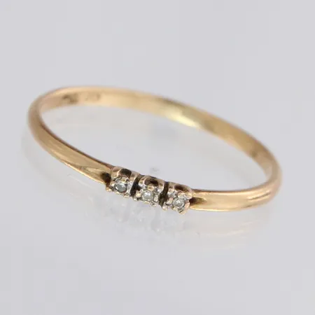 Timanttisormus 3xn.0.005ct, koko 18¼, 585, paino 1,0g