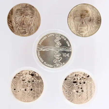 Kaksi juhlarahaa, Suomi- Finland 1917-1992 100 Markkaa, Juhlaraha Urho Kekkonen 1975, nimellisarvo 10 markkaa, Juhlaraha J.K.Paasikivi 1870-1956, nimellisarvo 10mk, Juhlaraha Suomen Lippu, 2008, nimellisarvo 10 euroa, 500-925, paino 121,2g