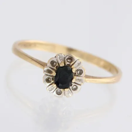 Kivisormus timanteilla 6xn.0.005ct, koko 18¼, 585br kelta- ja valkokulta, paino 1,5g