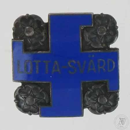 Jäsenmerkki, Lotta Svärd, numero 113140, valmistettu 1940, 813br, paino 9,8g