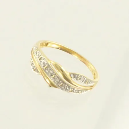 Timanttisormus 4xn.0.005ct, koko 17½, 585, paino 1,9g 