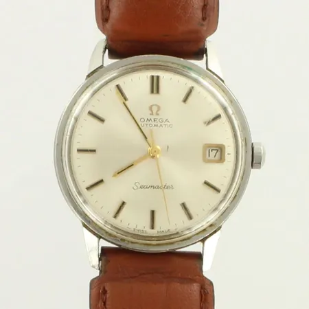Teräsrannekello Omega Seamaster, Automaatti, päivyri, taulun Ø 34,5mm, pleksilasi naarmuuntunut, rungossa käytön jälkiä, nahkaranneke