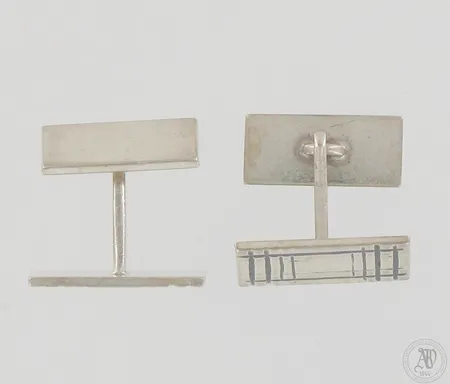 Kalvosinnapit, 813, paino 10,6g Paino: 10,6 g