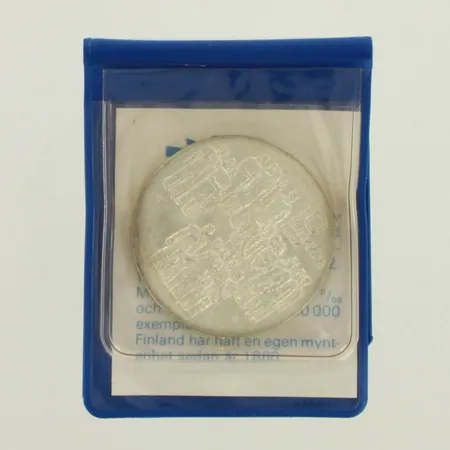 Juhlaraha 10markkaa vuodelta 1977, 500, paino 21,9g Paino: 21,6 g