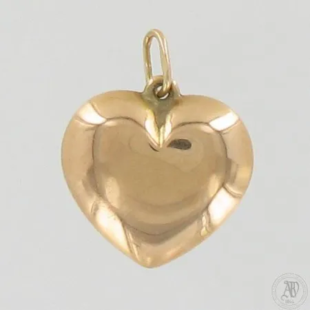 Sydän-riipus, korkeus 22mm, 585, paino 1,2g Paino: 1,2 g