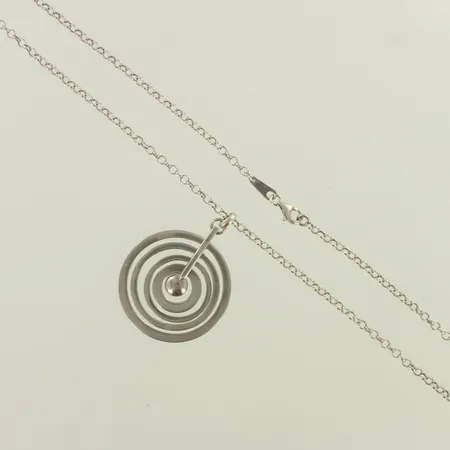 Kaulakoru Hopeakuu, design Tapio Wirkkala, riipuksen Ø 35mm, ketju pituus 60,5cm, 925, paino  9,6g Paino: 9,6 g