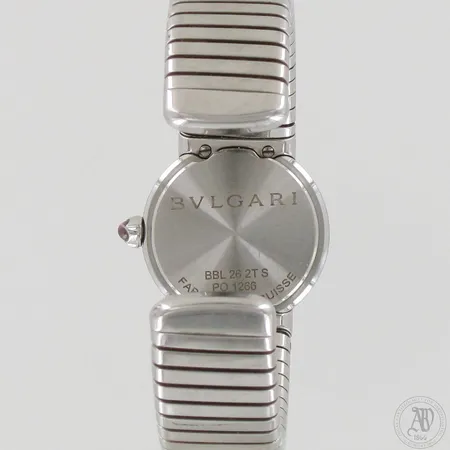 Teräsrannekello Bulgari timanteilla, mallinumero BBL 26 2T S, sarjanumero PO 1266, quartz, valmistusvuosi 2014, venyvä teräsranneke, Ø  30mm, todistus aitoudesta vuodelta 2018. 