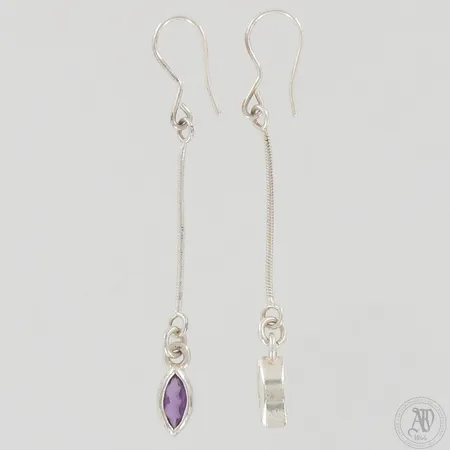 Kivikorvakorut, korkeus ja leveys, 55mm ja 5mm, käytön jälkiä, 925br, paino 2,7g 