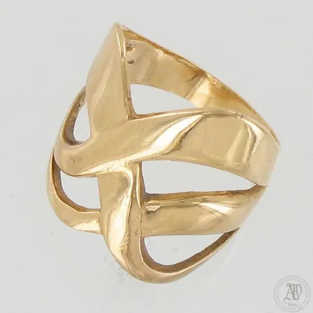 Sormus, koko 17¾, 750, paino 6,8g 