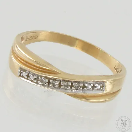 Viallinen timanttisormus 4xn.0.005ct, 585, paino 3,4g 