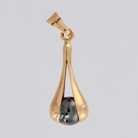 Kiviriipus, korkeus 21mm, 585br, paino 0,7g Paino: 0,7 g