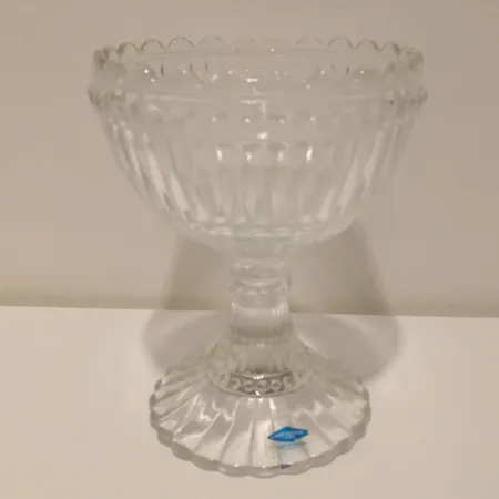 Marimekko Mariskooli, Iiittala, kirkas, pohjassa Marimekko kangastarra, korkeus 15cm, halkaisija 12cm, Lähetetään postipakettina