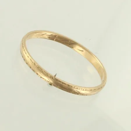 Kuvioitu sormus, kaiverrettu, koko 16¾, 585, paino 0,9g 