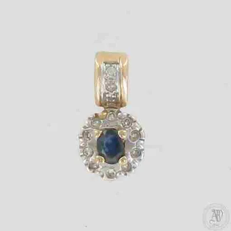 Kiviriipus timanteilla 12xn.0.005ct, korkeus 10mm, 585br, paino 0,7g 