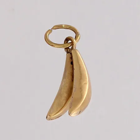 Riipus, korkeus 18mm, 585, paino 0,6g Paino: 0,6 g