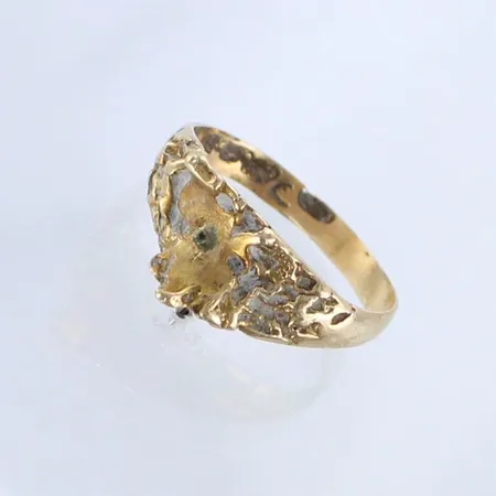 Viallinen sormus, koko 17½, 585, paino 2,3g 