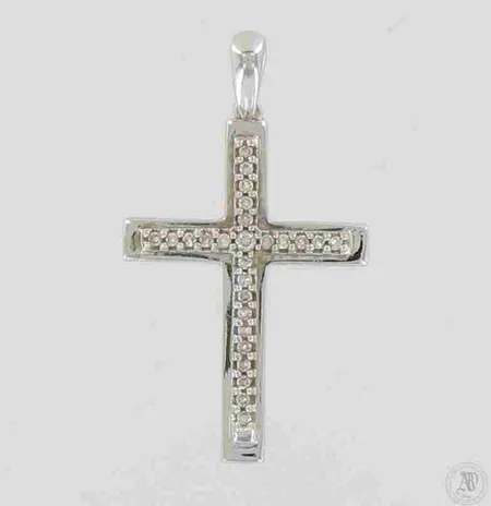 Kiviristiriipus, korkeus ja leveys 30mm ja 18mm, 585 valkokulta, paino 2,6g