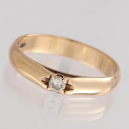 Timanttisormus 1xn.0.08ct, koko 16¾, 585, paino 2,6g Paino: 2,6 g