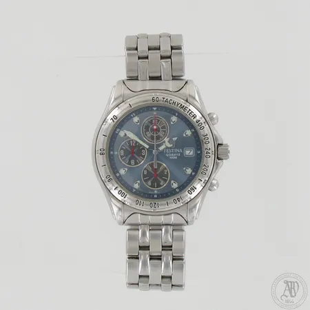 Teräsrannekello Festina Chronograph Quartz 100M, lasissa naarmuja, chrono vaatii huoltoa, taulun Ø 41mm, rannekkeen pituus 190mm