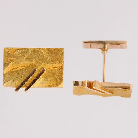 Kalvosinnapit, mitat 18x14mm, Lapponia, vuodelta 1995, 585, paino 11,5g Paino: 11,5 g