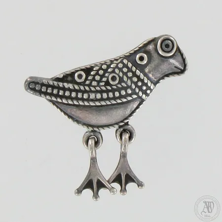 Rintakoru Kalevala Koru, Hattulan lintu, korkeus 60mm, 925, paino 6,5g Paino: 6,5 g