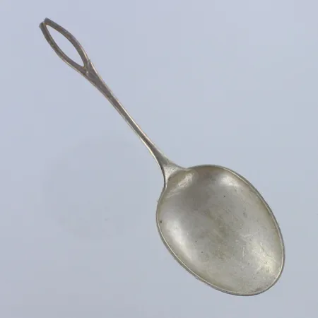 Viallinen ruokalusikka, 813hopea, paino 18,4g 