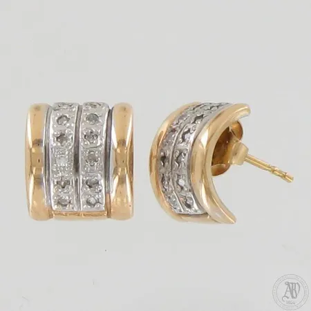 Timanttikorvakorut 24xn.0.01ct, korkeus ja leveys 10mm ja 8mm, 585 kelta- ja valkokulta, paino 4,0g Paino: 4 g