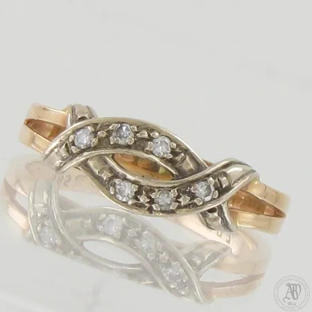 Timanttisormus, 6xn.0.02ct, koko 16½, 585, paino 2,6g Paino: 2,6 g