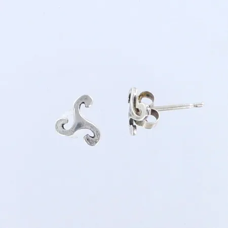 korvakorut, korkeus 7mm, 925, paino 0,5g 