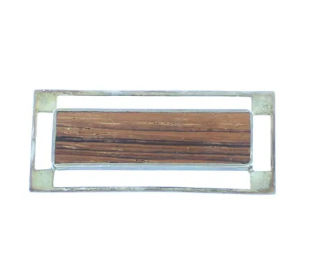 Rintaneula puulla, mitat 50x22mm, aarikka, 813br hopea, paino 8,2g 