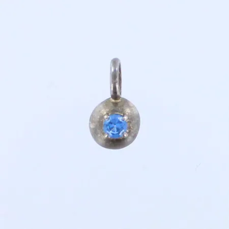 Kiviriipus, korkeus 16mm, 830br, paino 0,6g 