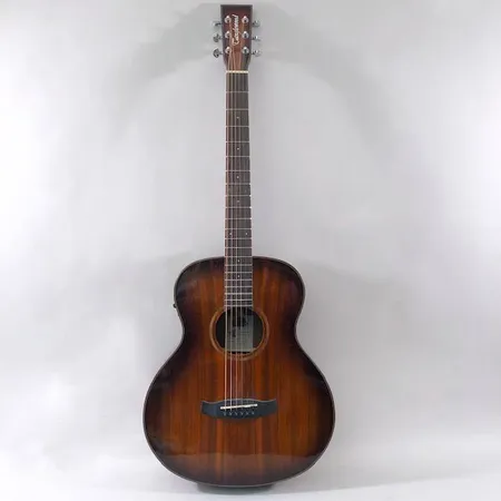 Elektroakustinen kitara Tanglewood Winterleaf, malli TWMINI KOA, sarjanumero MF181000078, takakannessa pieni lohkeama, pehmeä laukku. 