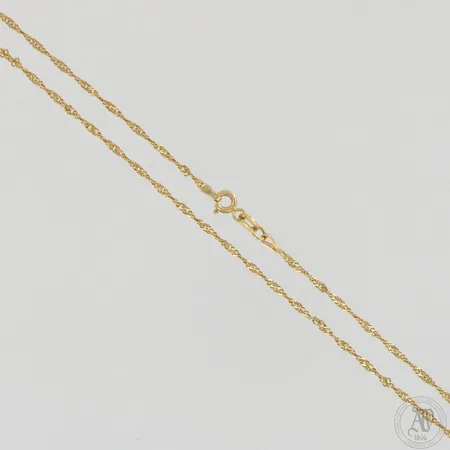 Singapore-kaulaketju, käytön jälkiä, pituus ja leveys 42,5cm ja 1,5mm, 585, paino 2,4g Paino: 2,4 g