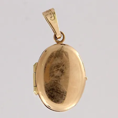 Medaljonki, käytön jälkiä, korkeus 23mm, 585br, Paino: 1 g