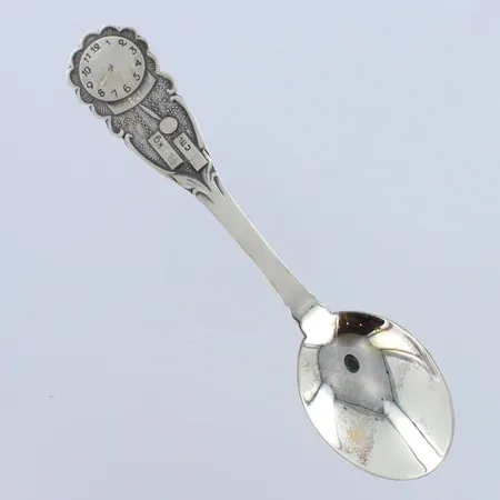 Kummilusikka, kaiverrettu, pituus 138mm, 830, paino 29,4g 