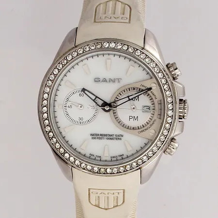 Teräsrannekello, Gant, Quartz, Taulun Ø 35mm, rannekkeen pituus 180mm, käytönjälkiä, lasissa muutamia naarmuja, 