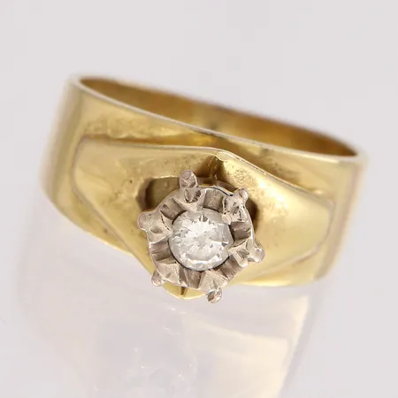 Timanttisormus 1xn0.15ct, timantissa lohkeamia, koko 16¾, 750,  Paino: 7,5 g