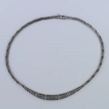 Kuvioitu kaulakoru, pituus 42cm, 585valkokulta, 19,7g 