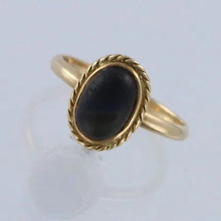 Kivisormus, koko 16, 585br,  Paino: 2 g